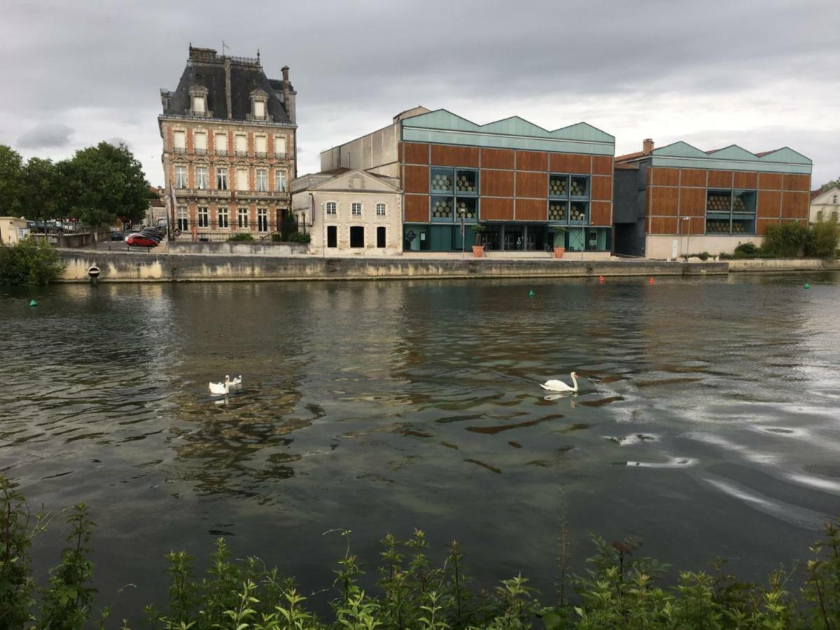 Chambres d'hôtes Gondeville Jarnac Exterior foto